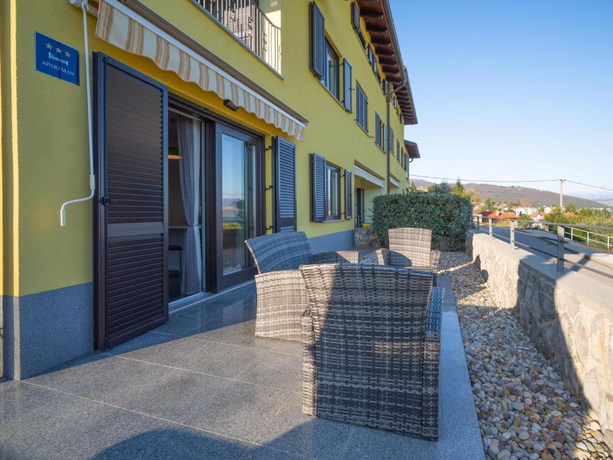 Apartment Damir Lovran Exterior foto